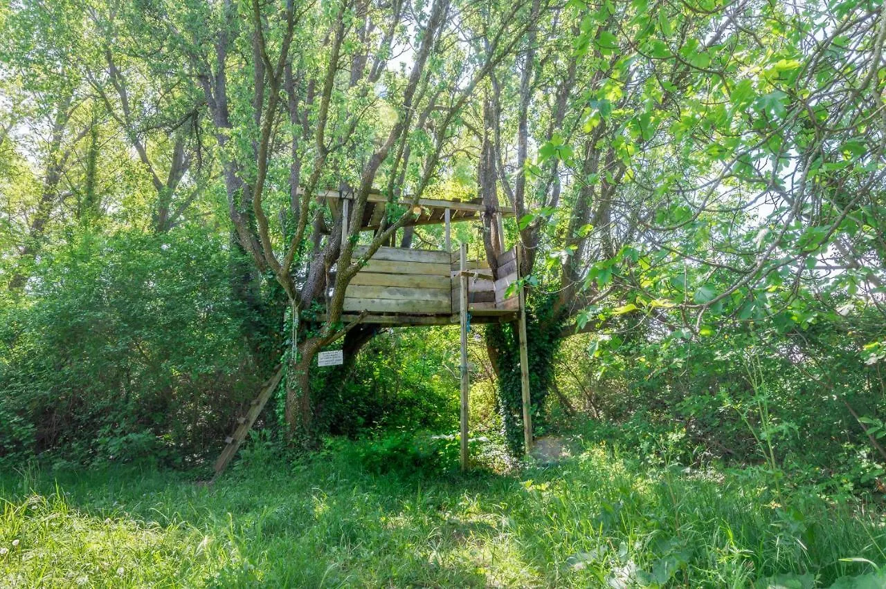 L'Aparte, Gite Avec Piscine Valreas